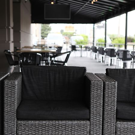 Holiday Inn Chicago/Oak Brook By Ihg Oakbrook Terrace Dış mekan fotoğraf