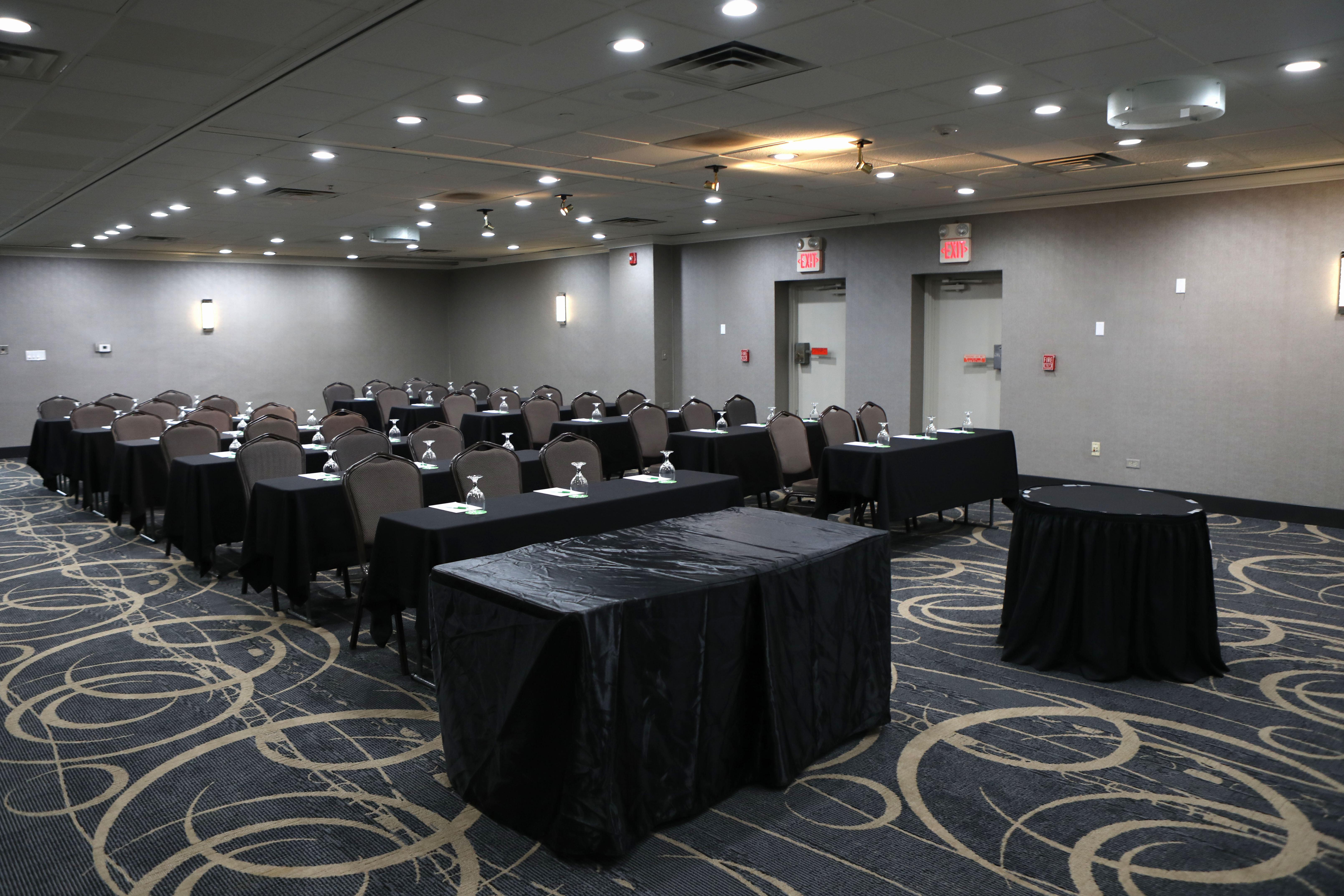 Holiday Inn Chicago/Oak Brook By Ihg Oakbrook Terrace Dış mekan fotoğraf