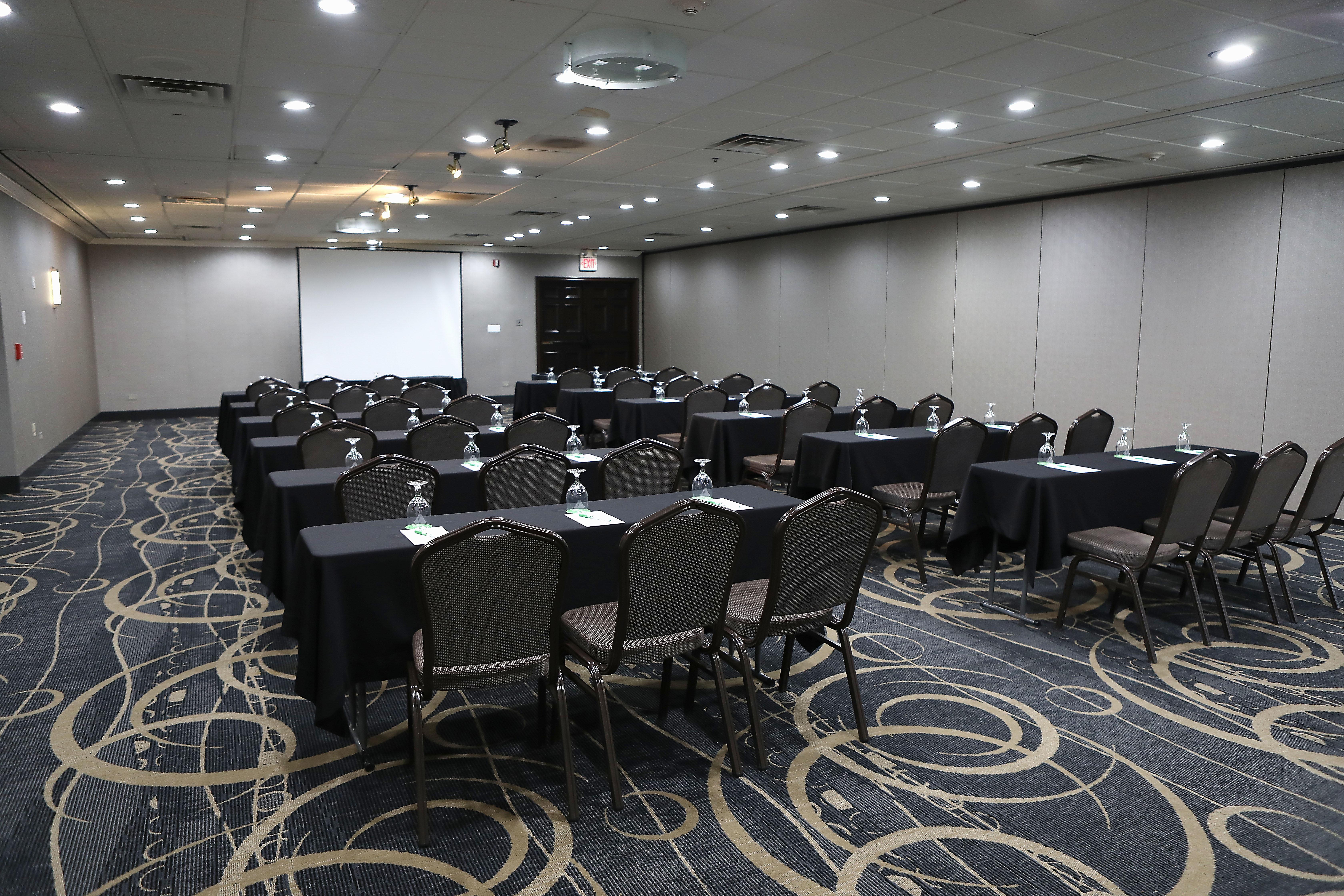Holiday Inn Chicago/Oak Brook By Ihg Oakbrook Terrace Dış mekan fotoğraf