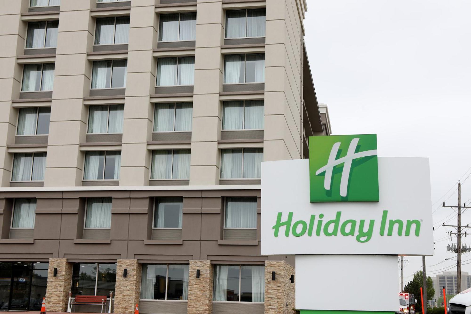 Holiday Inn Chicago/Oak Brook By Ihg Oakbrook Terrace Dış mekan fotoğraf